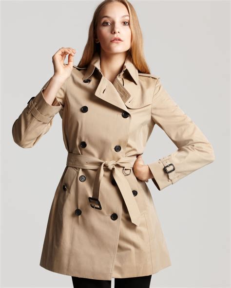 burberry trenchcoat wiki|burberry trenchcoat women.